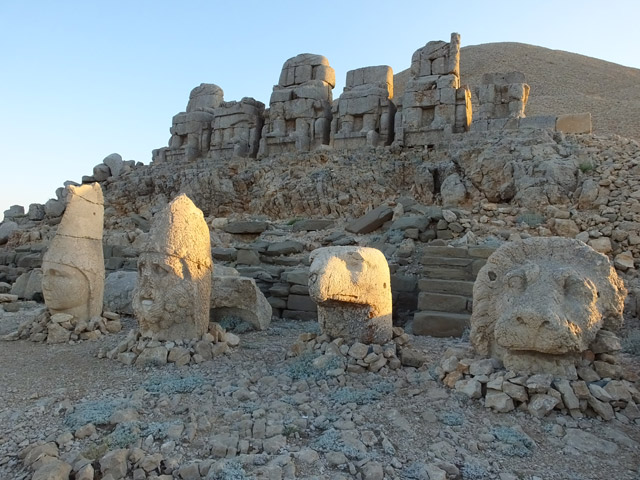 Turquie - Nemrut Dag - Terrasse Est