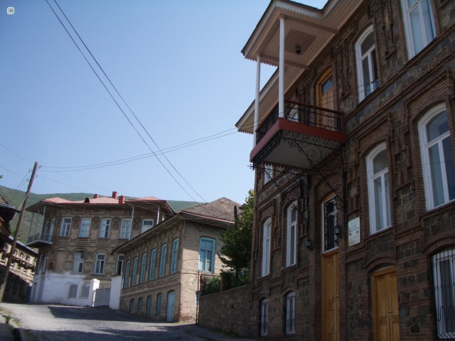 Azerbaïdjan - Sur la route de la soie à Sheki, la Perle du Caucase| Le Blog du Voyage Autrement