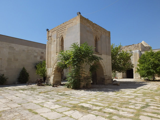 Turquie - Le Caravensérail de Sultan Hani - Cour intérieure